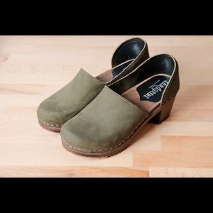 Sandgrens Brett Clogs